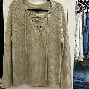 Women’s tan knit sweater large